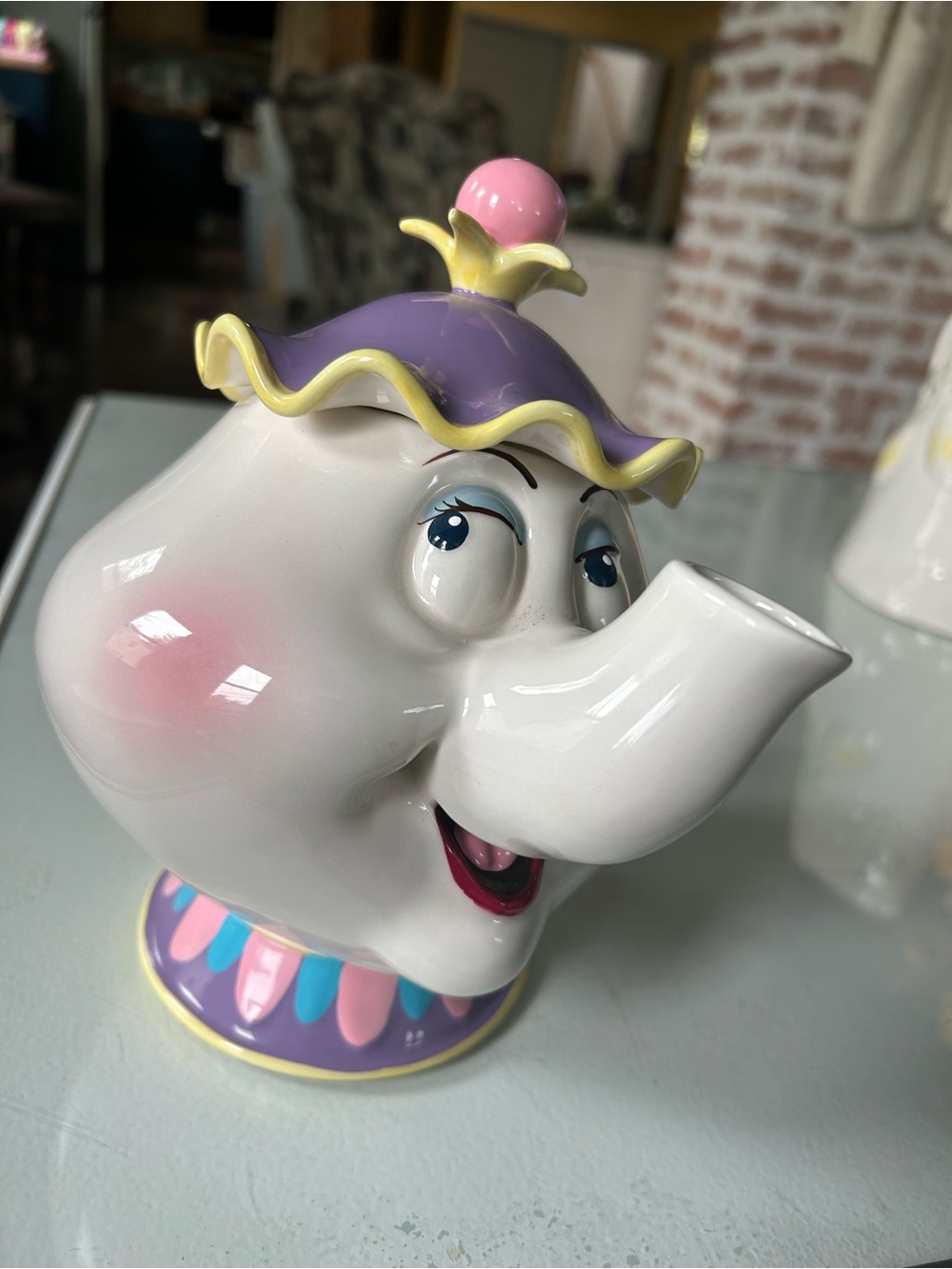 NWOB DISNEY MRS. POTTS Musical Tea Pot, BEAUTY AND THE BEAST, “Be Our Guest”